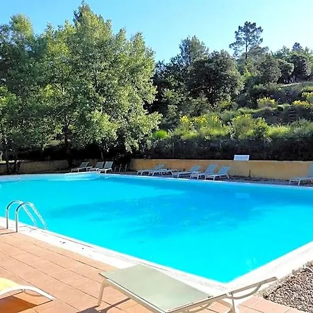 La Colline Des Ocres Village De Otel 3*